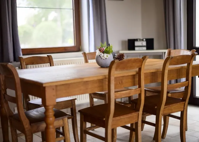 Les Terriers Saint-hubert Holiday home Hatrival